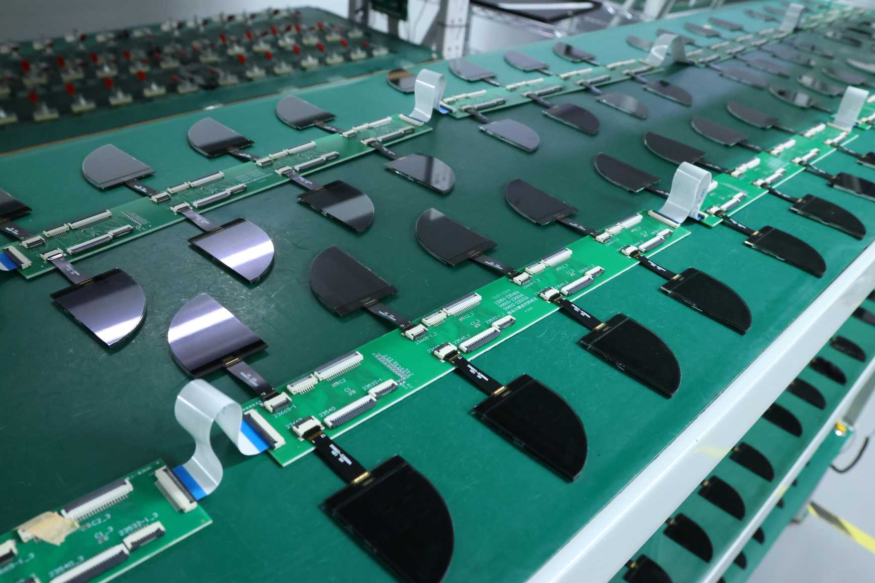 Integrasi integrasi industri teknologi tampilan teknologi nimbulake pasar satus milyar dolar, Produsen LCD LCD Raam kanggo nyekel trek kustomisasi